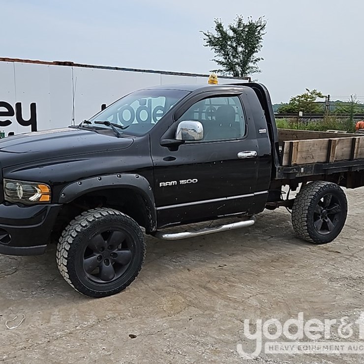 2002 DODGE 1500