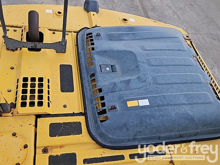 2015-kobelco-sk210-lc-9-image-23