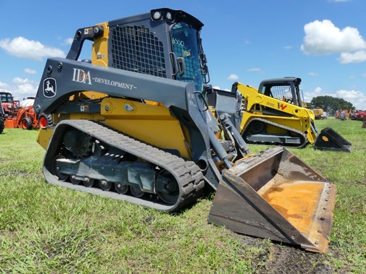 deere-333g-image-1