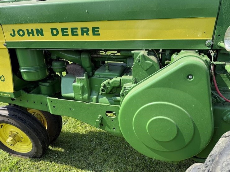 john-deere-720-image-8
