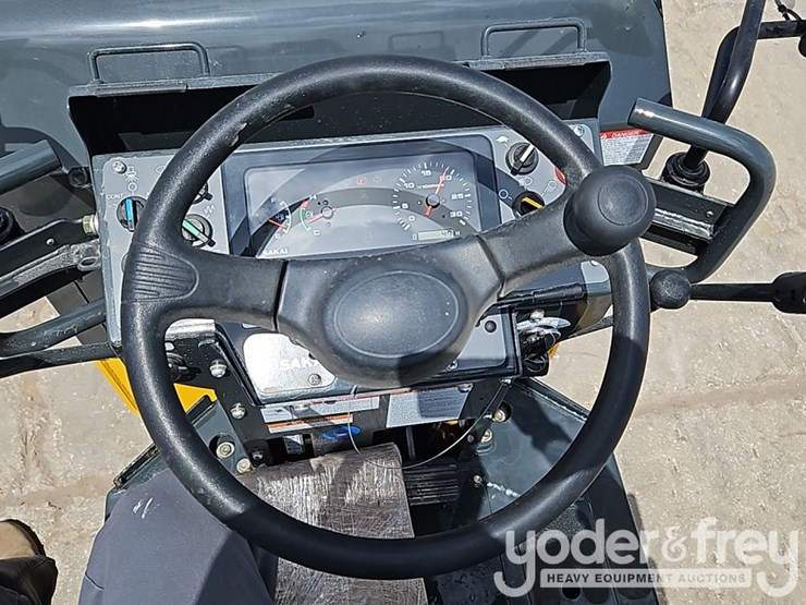 2024-kubota-d1703-image-24