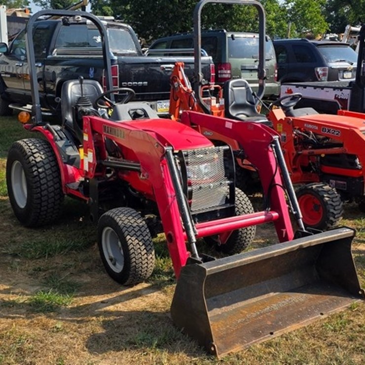 MAHINDRA 2516
