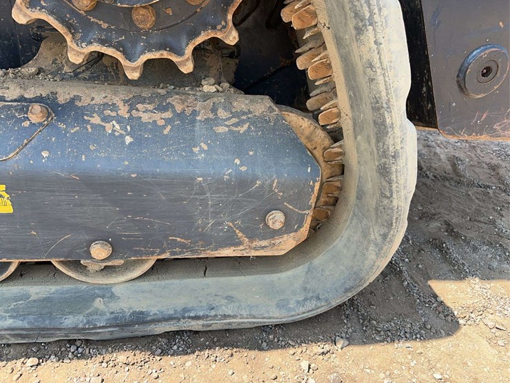 2019-kubota-svl75-2-image-7