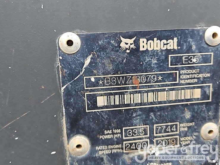 2019-bobcat-e35-image-38