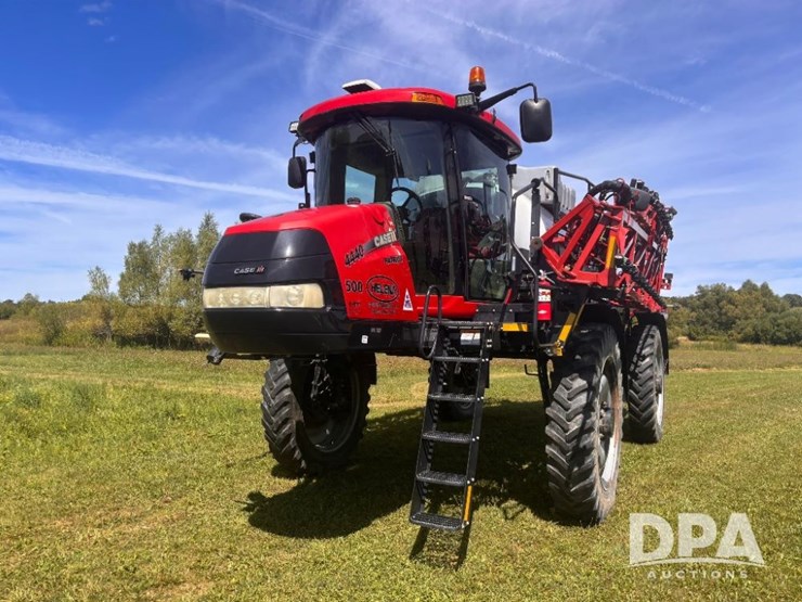 2019-case-ih-patriot-4440-image-3