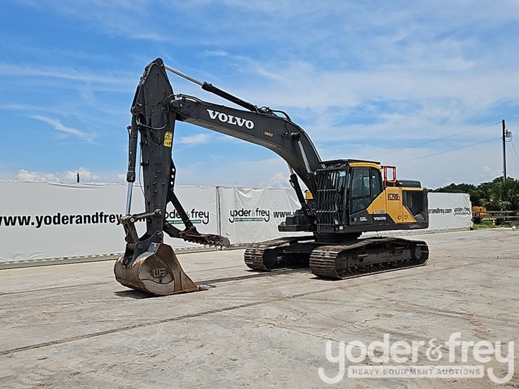 2021-volvo-ec250el-image-2