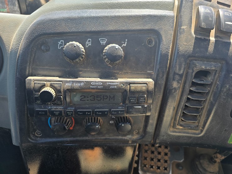 2012-terex-ta400-image-90