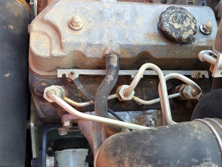 2017-massey-ferguson-gc1705-image-29