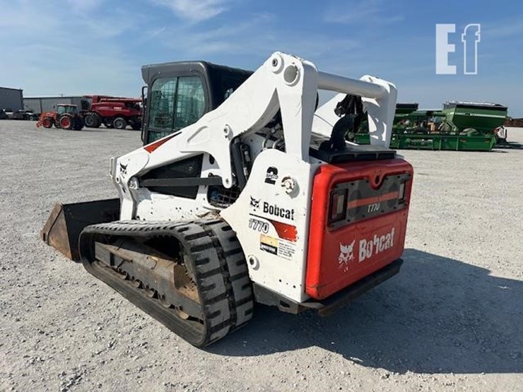 2021-bobcat-t770-image-3