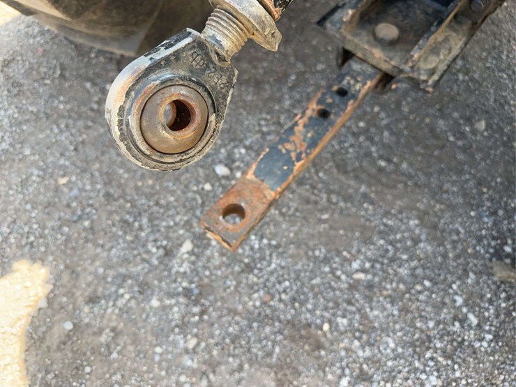 mahindra-3550-pst-image-12