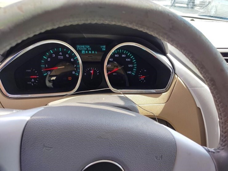 2009-chevrolet-traverse-image-5
