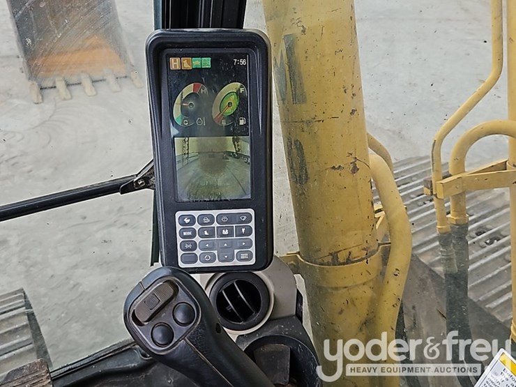 2015-kobelco-sk210-lc-9-image-42