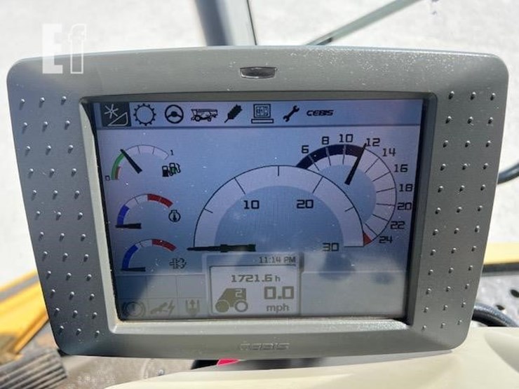 2015-claas-lexion-740-image-81