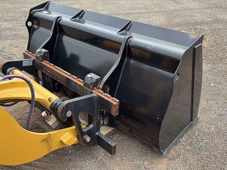 2022-caterpillar-906m-image-28