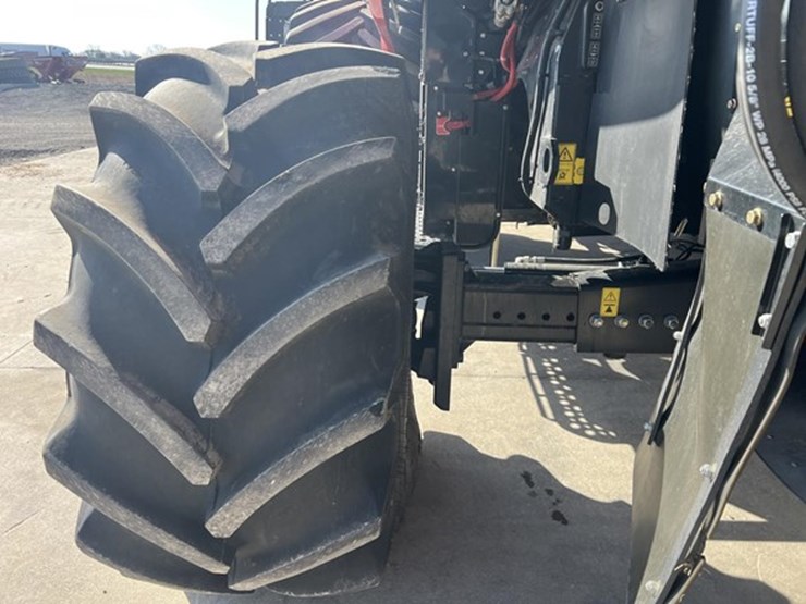 2022-case-ih-8250-image-22