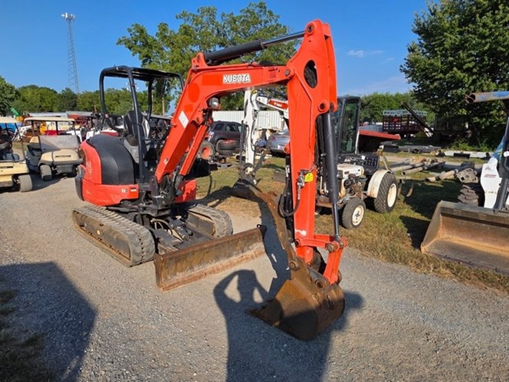 kubota-kx033-4-image-1
