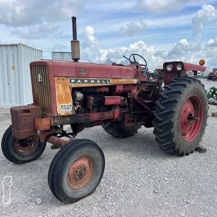 INTERNATIONAL 656
