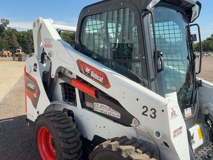 2024-bobcat-s590-image-14