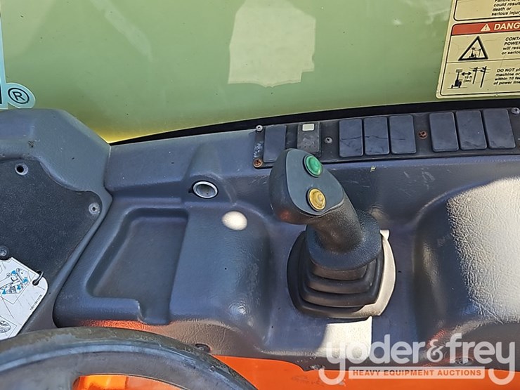2018-jlg-g5-18a-image-18