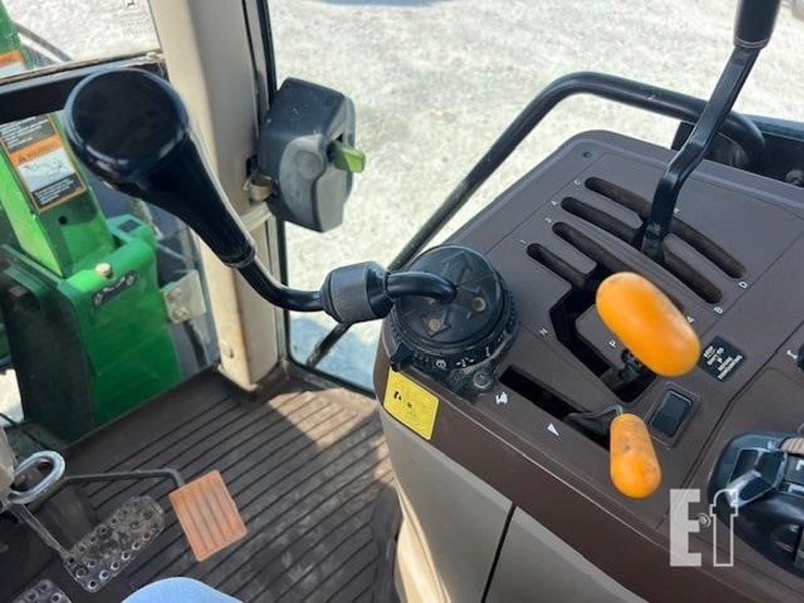 john-deere-6415-image-46