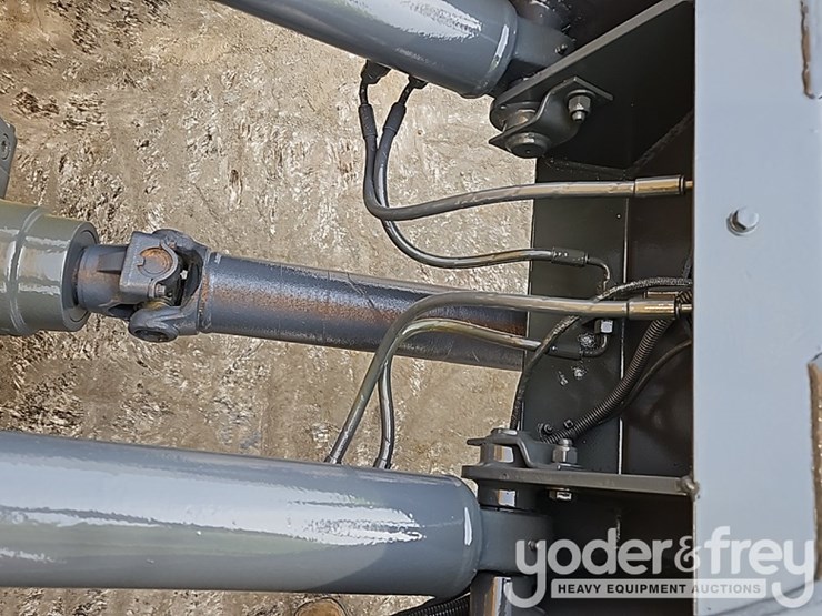 2015-terex-ta6-image-17