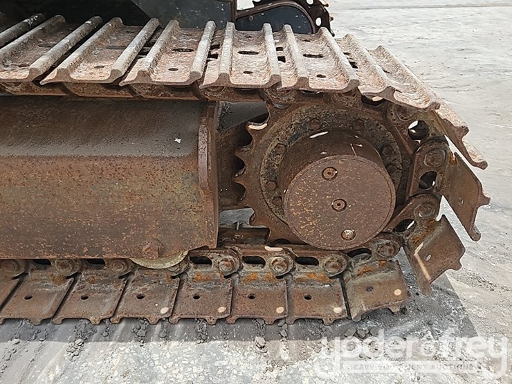 2019-bobcat-e35-image-26