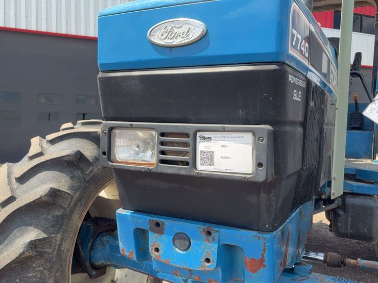 ford-7740-image-11