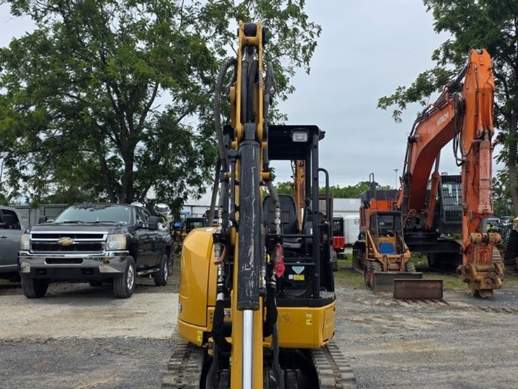 2021-caterpillar-303e-cr-image-49