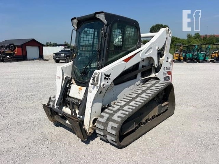 2023-bobcat-t770-image-1