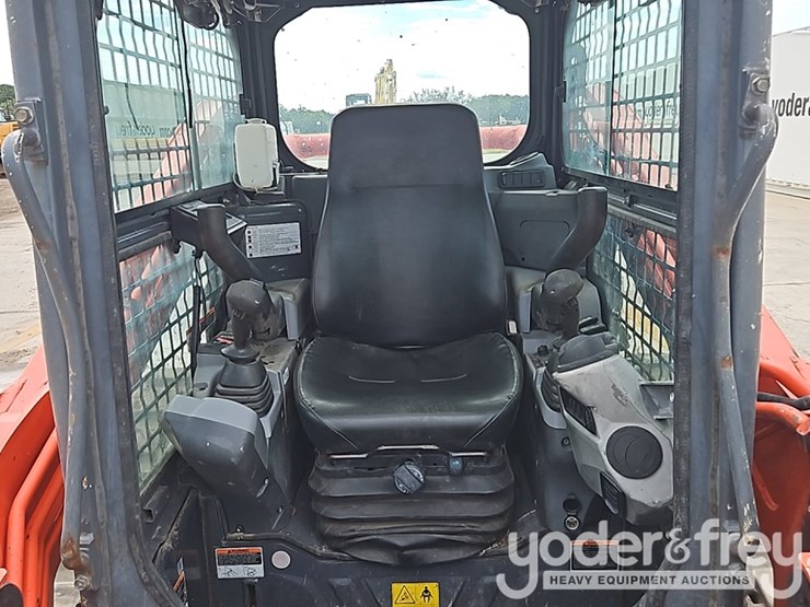 2021-kubota-svl75-2-image-24
