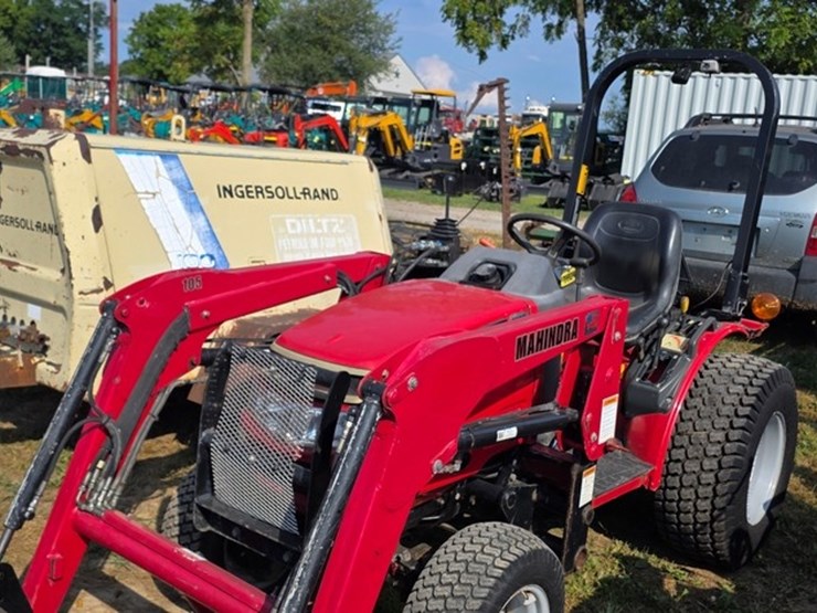 mahindra-2516-image-27