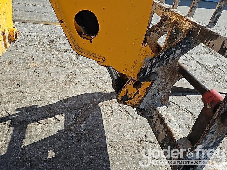 2016-jcb-510-56-image-15