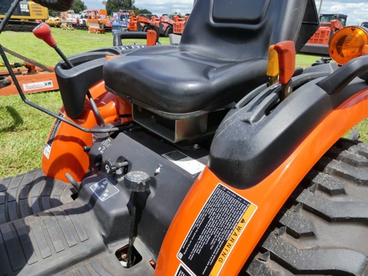 2020-kubota-b2401-image-13