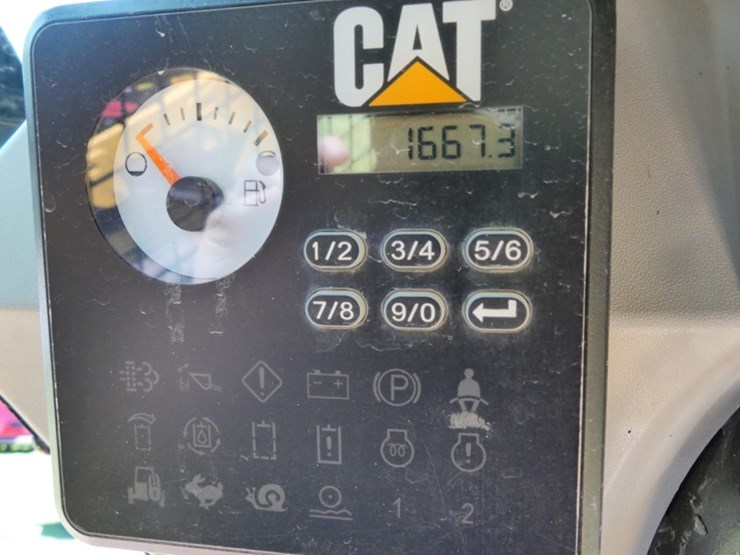 caterpillar-249d-image-17