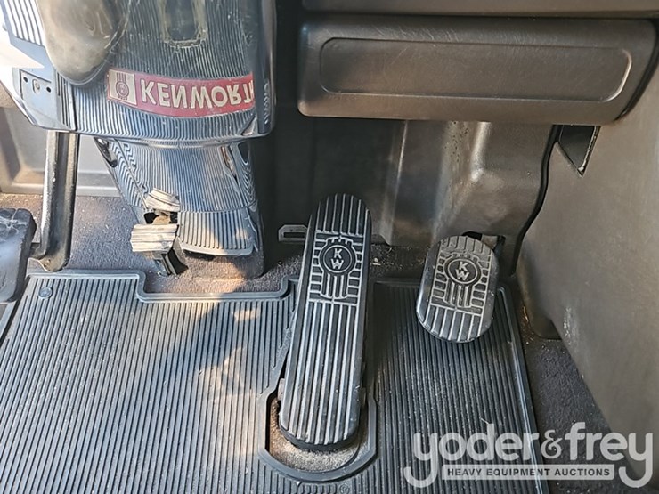 2007-kenworth-t600-image-50