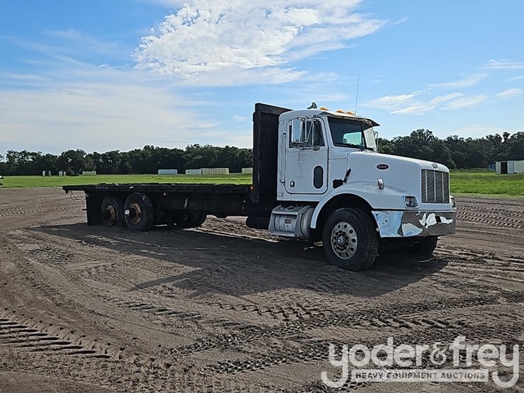 2002-peterbilt-330-image-6