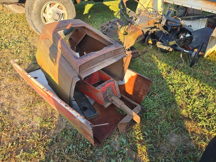 j-i-case-1070-image-12