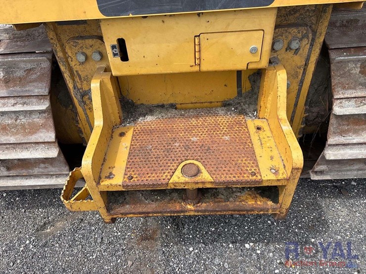 2017-caterpillar-d6t-lgp-image-10