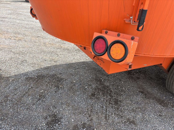 val-metal-b-max-630-cattle-feed-mixer-image-21