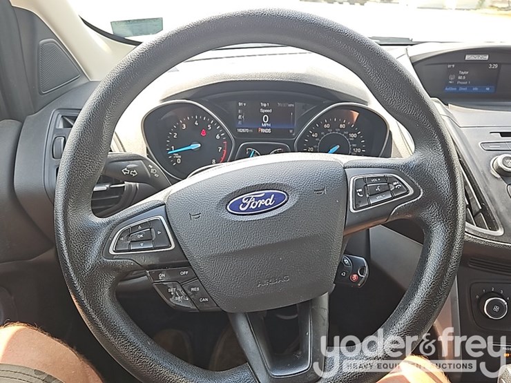 2018-ford-escape-image-32