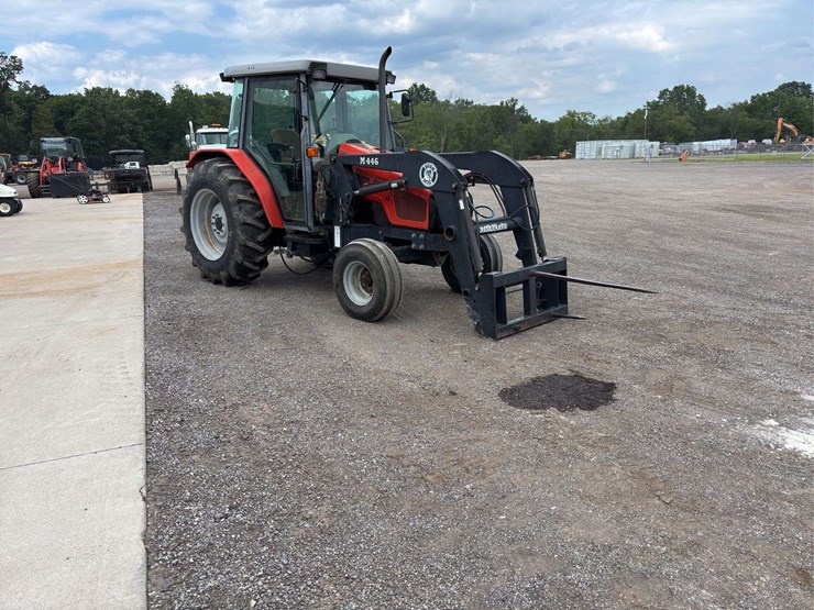 massey-ferguson-4225-image-2