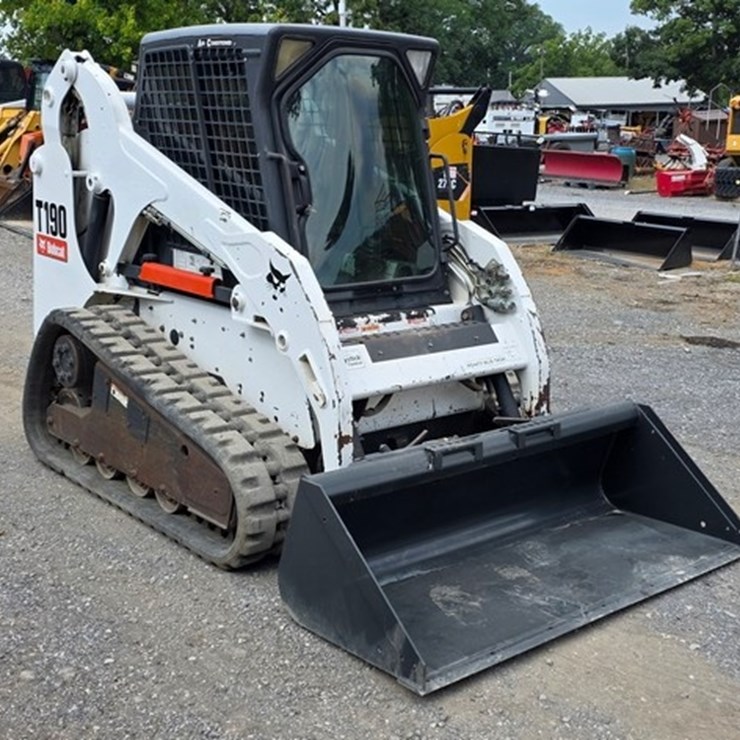 BOBCAT T190