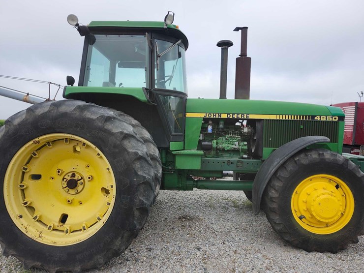 1983-john-deere-4850-image-19