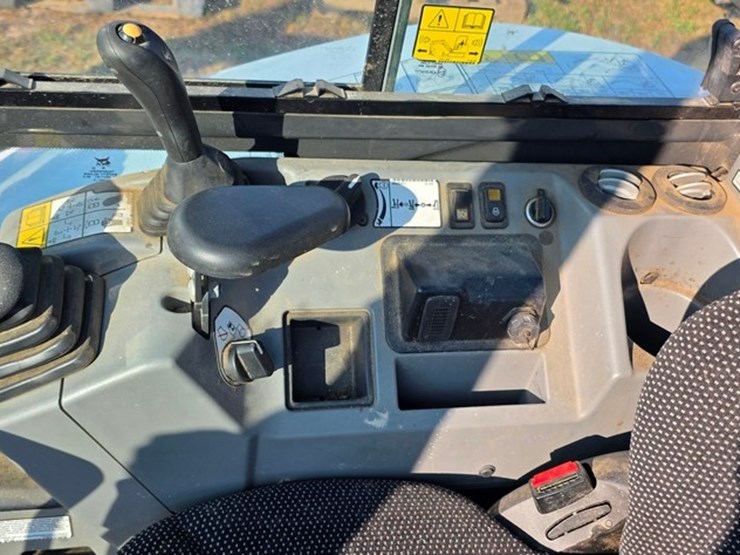2024-bobcat-e35-image-55
