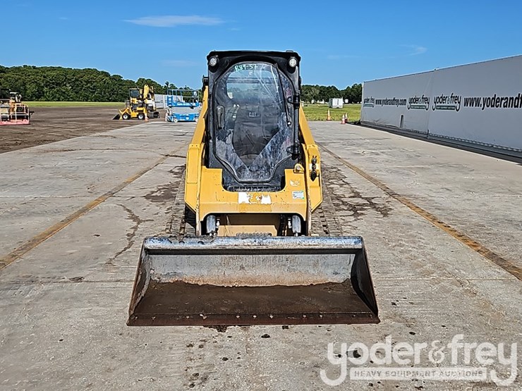 2023-caterpillar-259d3-image-13