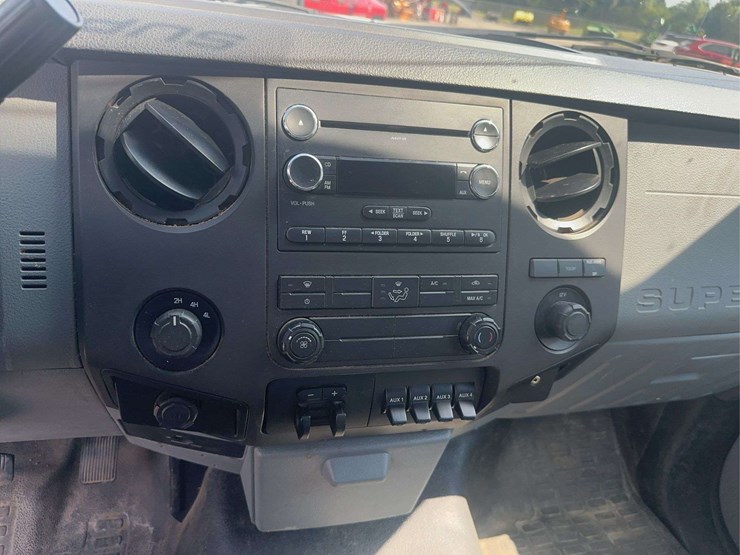 2016-ford-f350-image-41