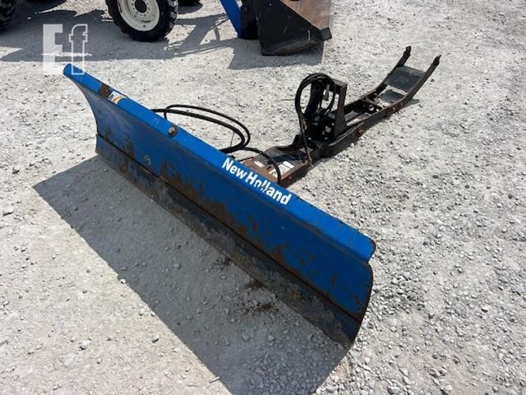 2008-new-holland-t2220-image-36