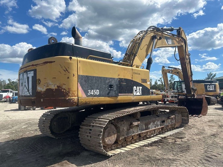 2008-caterpillar-345d-image-44