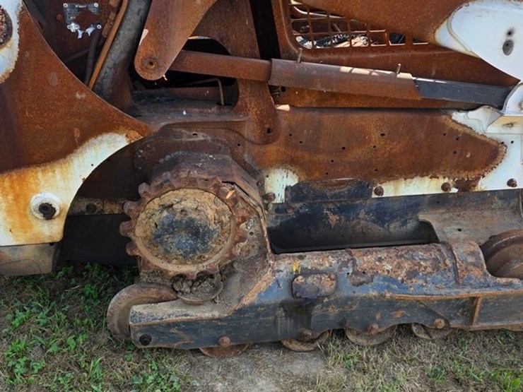 bobcat-t650-image-8