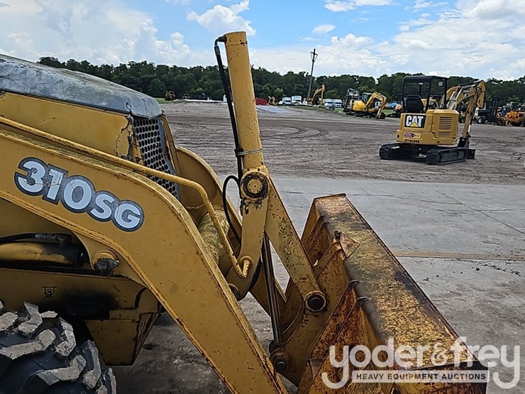 2003-deere-310sg-image-12